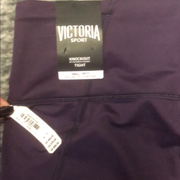 New Victoria’s Secret Sport VSX Knockout Tight purple - Picture 5 of 5